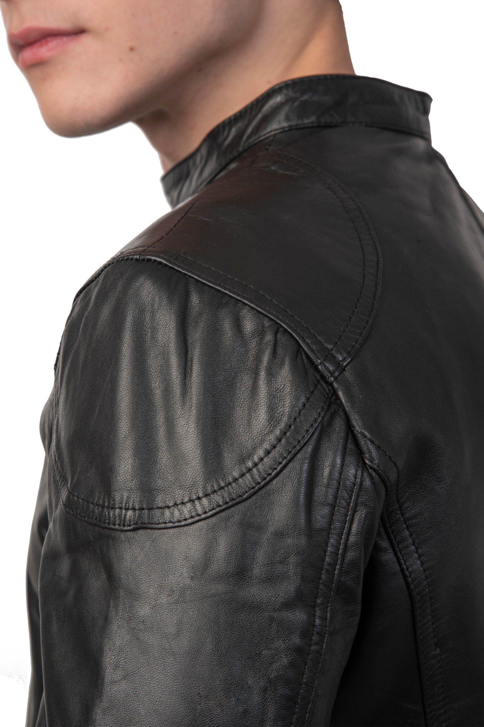 ROMEO SHEEP BLACK - ΑΥΘΕΝΤΙΚΟ ΑΝΤΡΙΚΟ ΜΑΥΡΟ ΔΕΡΜΑΤΙΝΟ ΜΠΟΥΦΑΝ