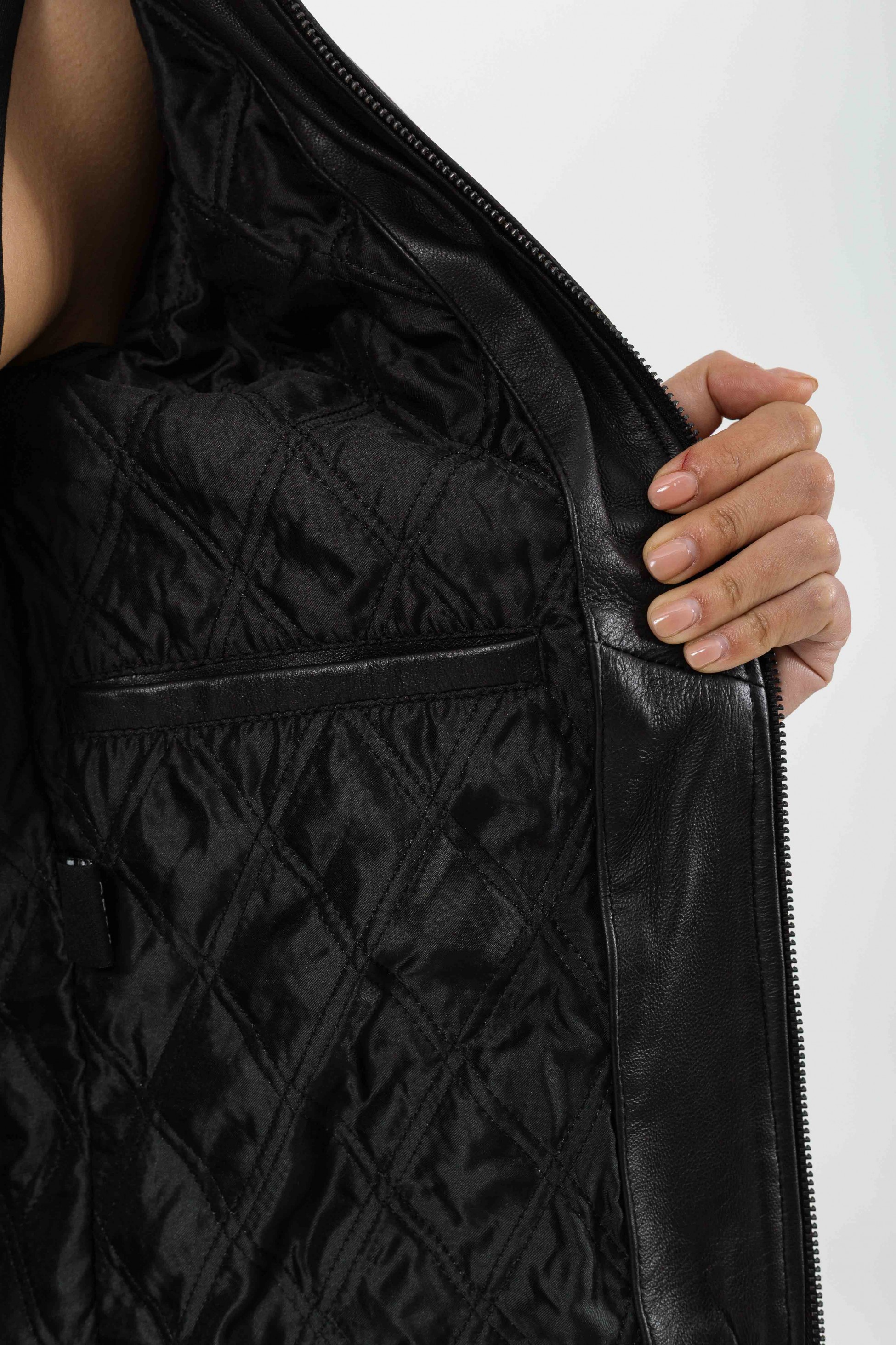 PANDORA LONG SHEEP BLACK - ΑΥΘΕΝΤΙΚΟ ΓΥΝΑΙΚΕΙΟ ΜΑΥΡΟ ΔΕΡΜΑΤΙΝΟ ΜΠΟΥΦΑΝ